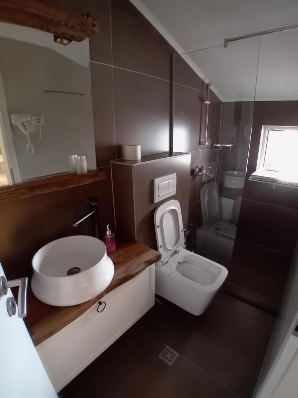 Hotel Driada Gjakova المظهر الخارجي الصورة